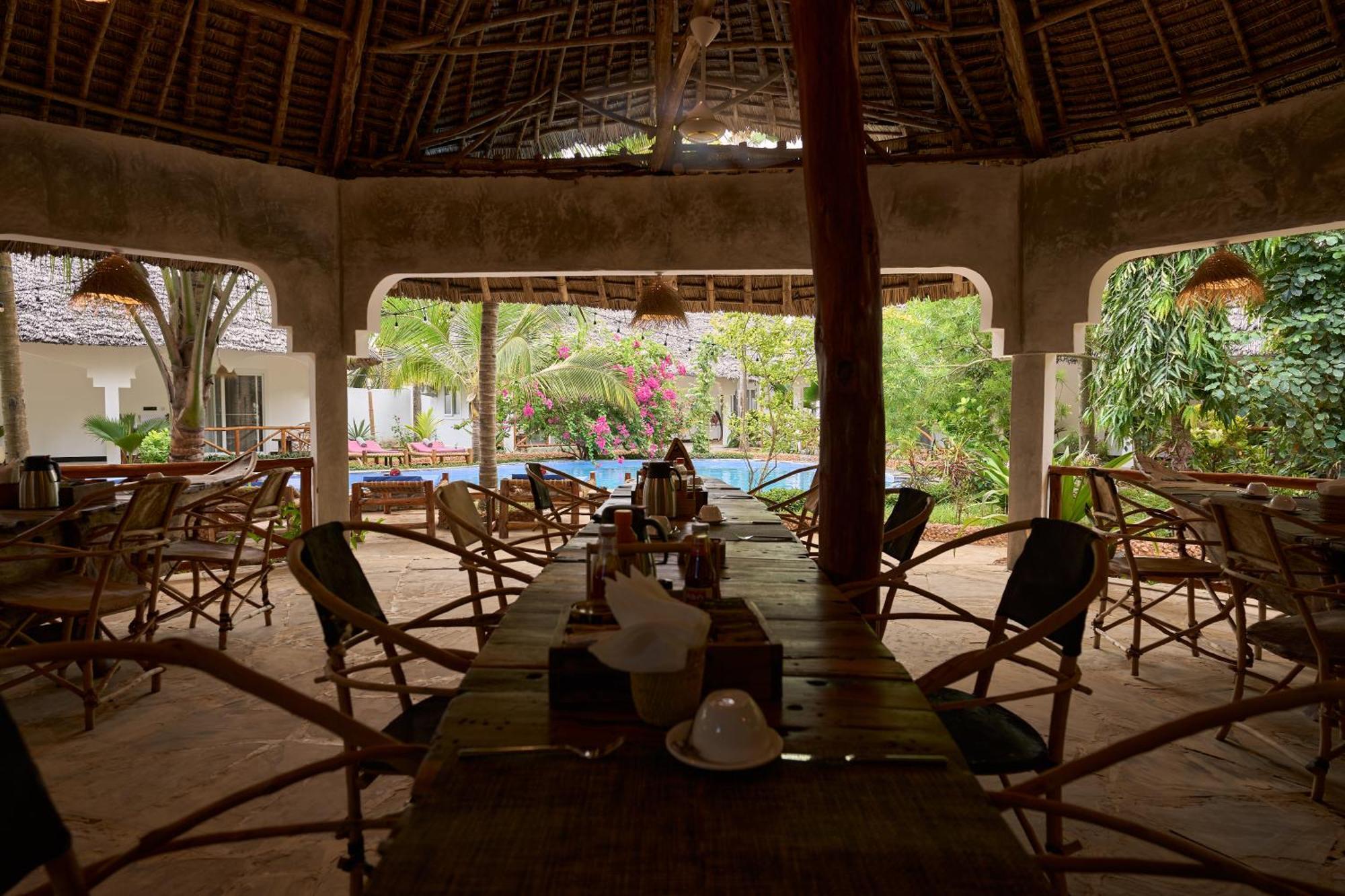 African Bungalows Nungwi Exterior foto