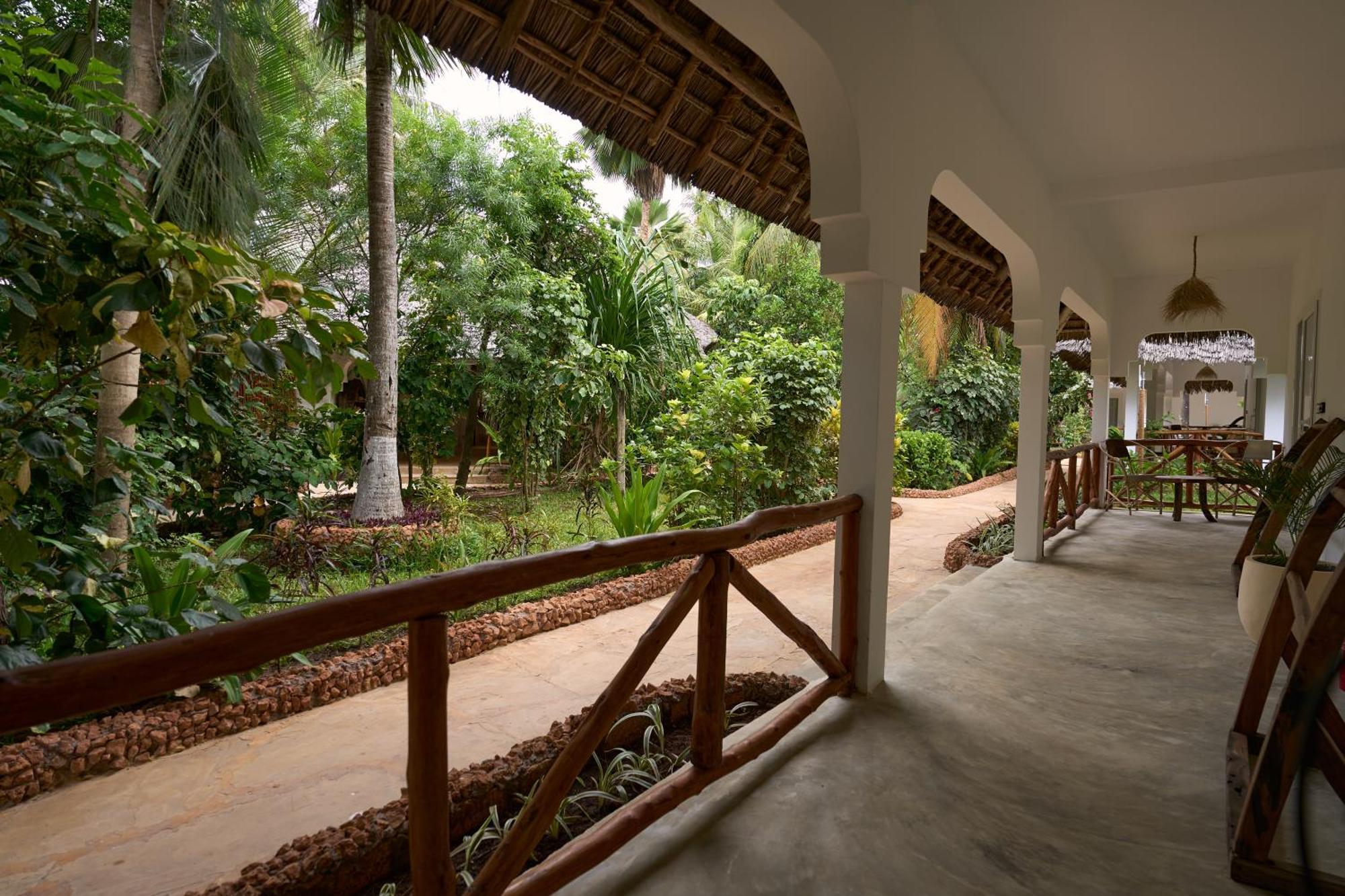 African Bungalows Nungwi Exterior foto